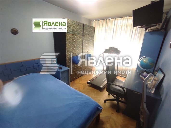 Продава 3-СТАЕН, гр. София, Света Троица, снимка 3 - Апартаменти - 53001656