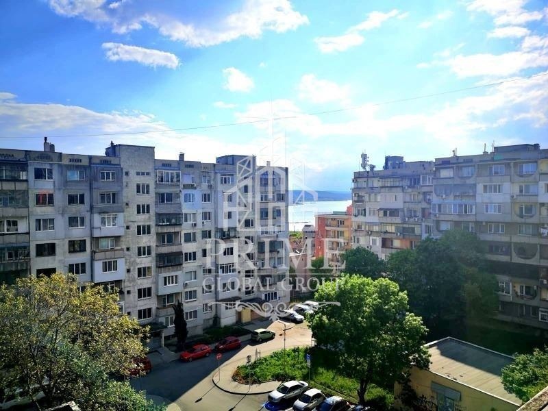 Продава 4-СТАЕН, гр. Варна, Погреби, снимка 4 - Апартаменти - 54626371