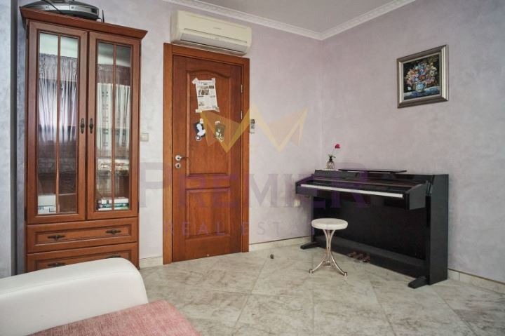 Продава МНОГОСТАЕН, гр. Варна, Операта, снимка 6 - Апартаменти - 53229322