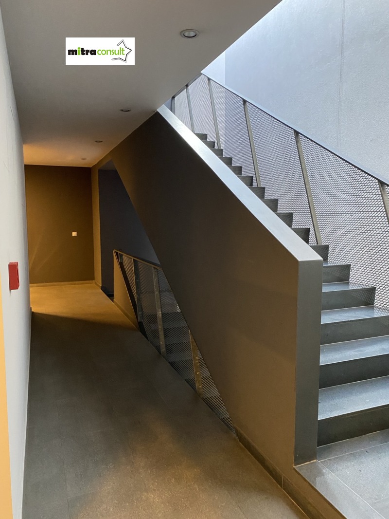 Myytävänä  Toimisto Sofia , Borovo , 87 neliömetriä | 26634663 - kuva [2]