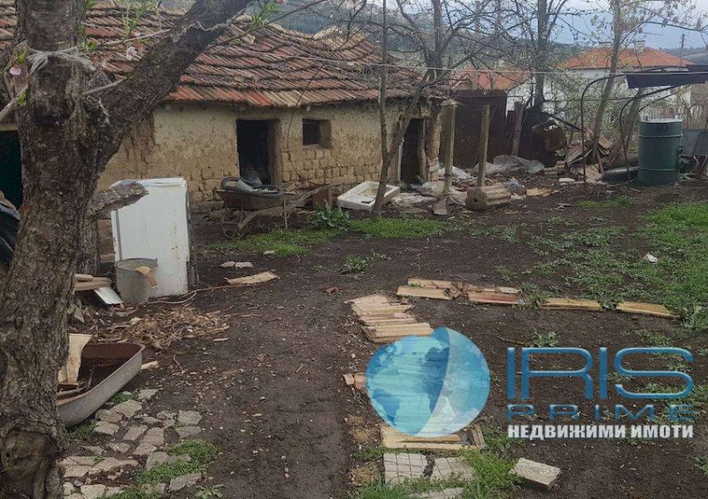 Продава КЪЩА, гр. Шумен, Макак, снимка 3 - Къщи - 53150517