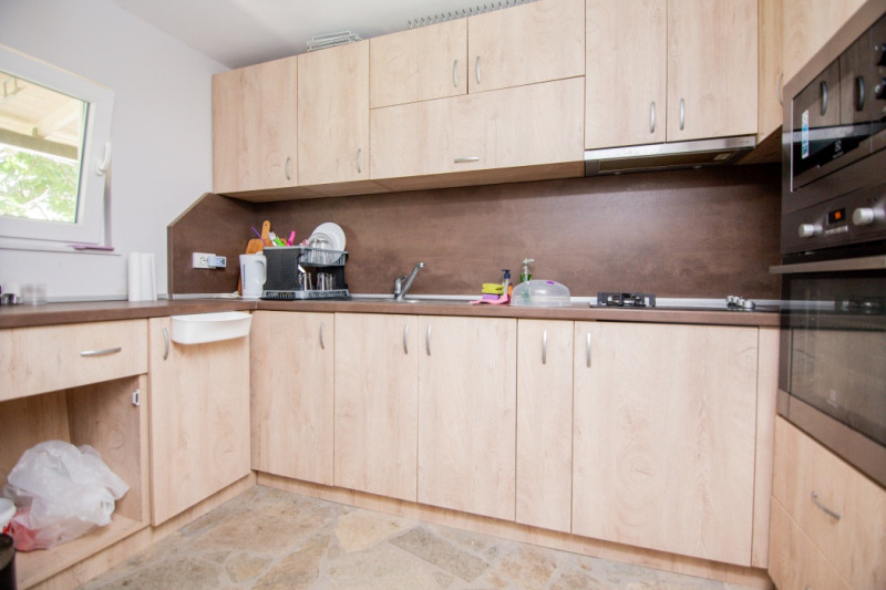Продава КЪЩА, гр. Варна, Център, снимка 17 - Къщи - 54607499