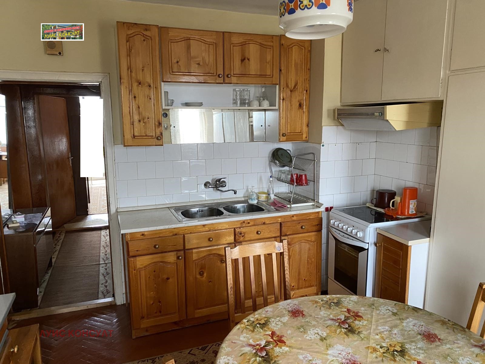 Продава 2-СТАЕН, гр. Монтана, Идеален център, снимка 2 - Апартаменти - 49642946