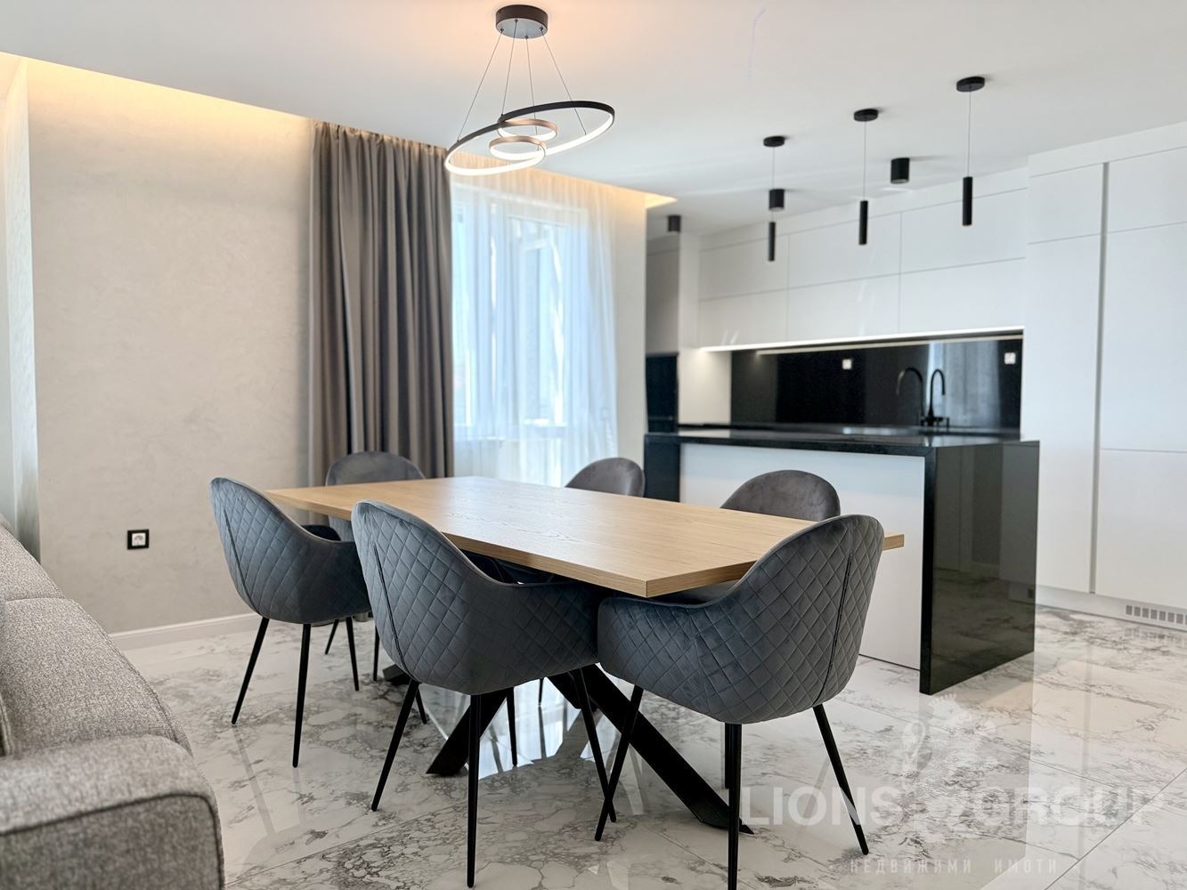 Продава 3-СТАЕН, гр. Варна, Изгрев, снимка 3 - Апартаменти - 55734794