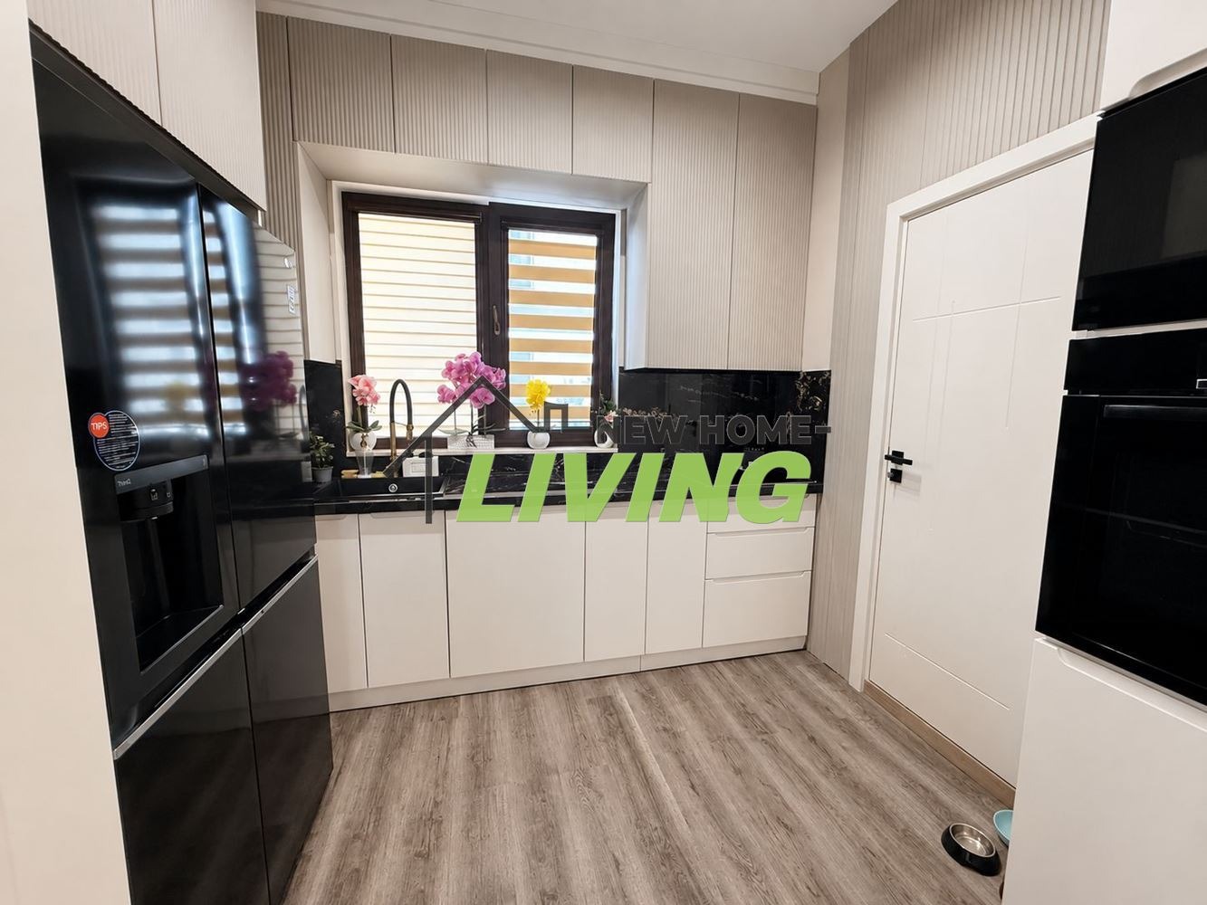 Продава КЪЩА, гр. Бургас, Сарафово, снимка 3 - Къщи - 55217300