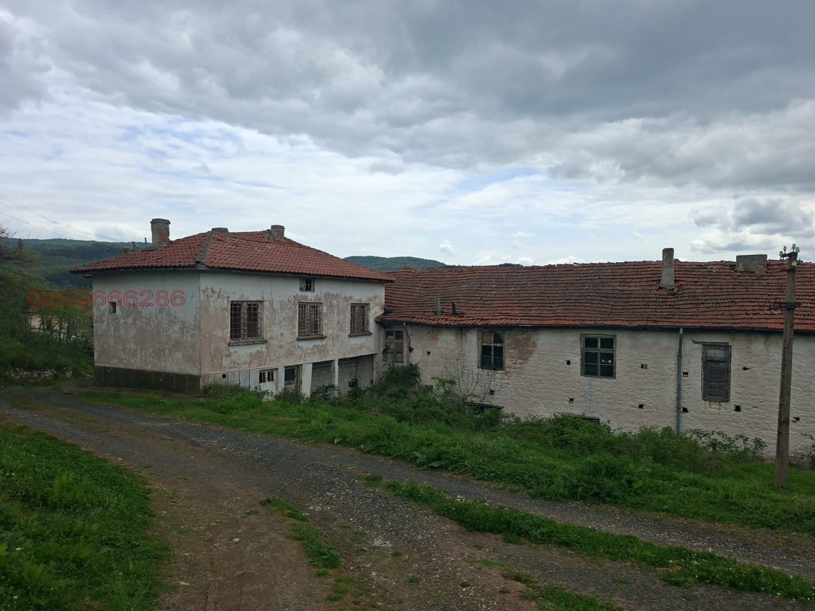 Продава ПРОМ. ПОМЕЩЕНИЕ, гр. Момчилград, област Кърджали, снимка 5 - Производствени сгради - 54370689