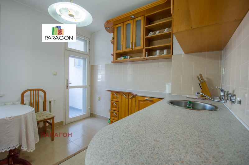 Продава 2-СТАЕН, гр. Габрово, Трендафил 1, снимка 3 - Апартаменти - 52985551