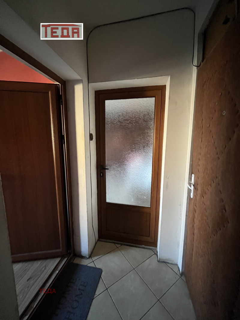 Продава 2-СТАЕН, гр. Враца, Център, снимка 2 - Апартаменти - 53022683