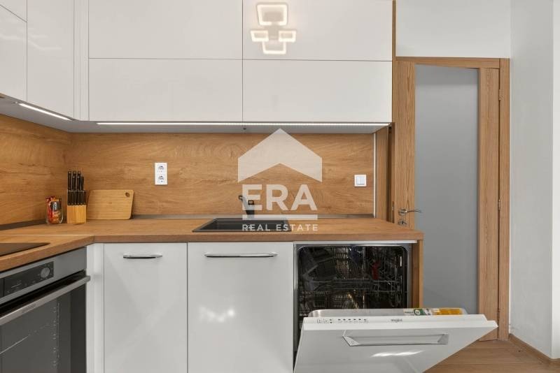 Продава 2-СТАЕН, гр. Варна, м-т Горна Трака, снимка 4 - Апартаменти - 53120542