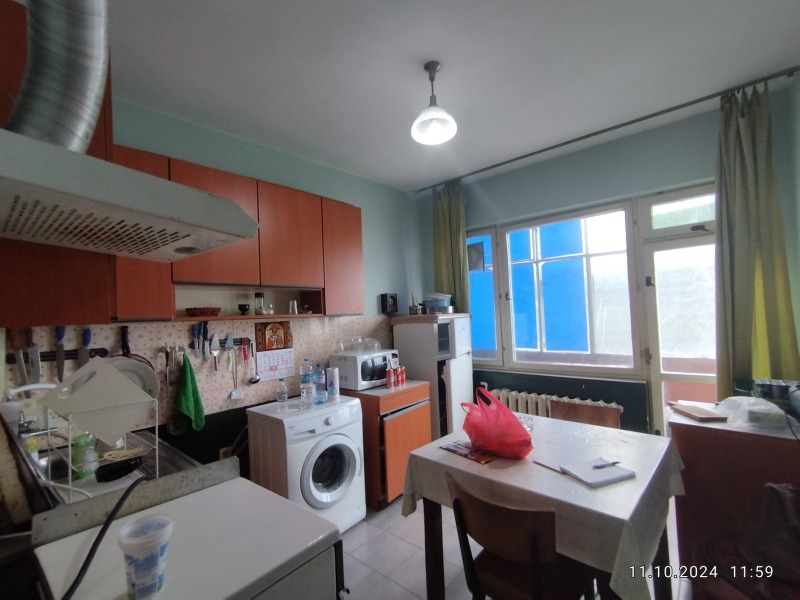 De vânzare  3 dormitoare Dobrici , Țentâr , 90 mp | 29424940 - imagine [8]