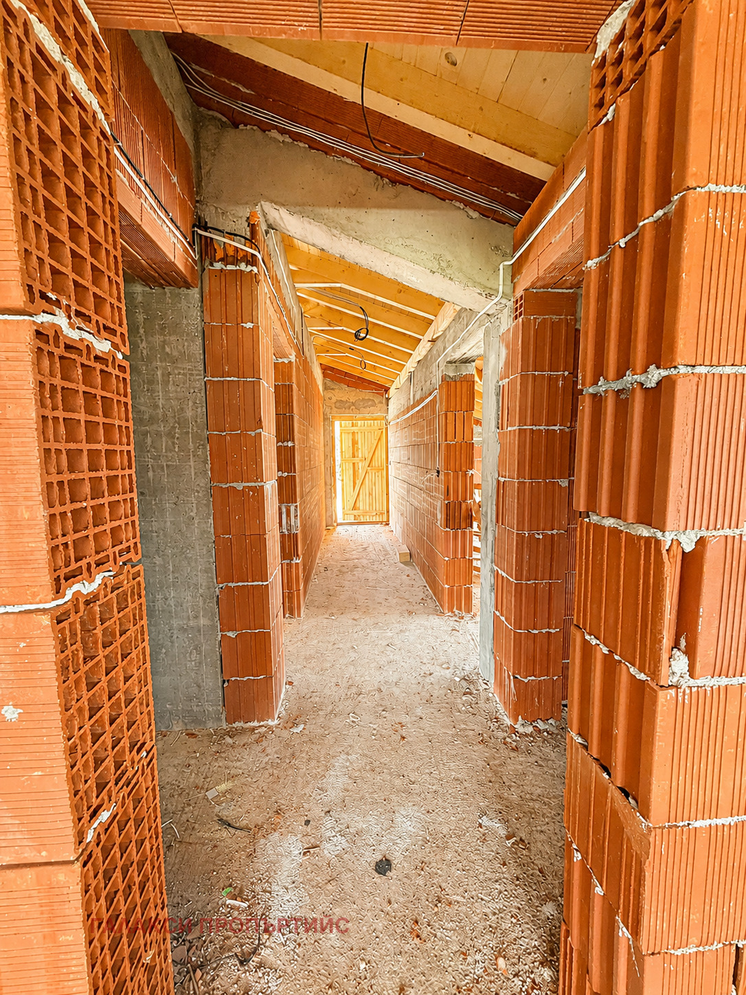 Продава КЪЩА, гр. Батак, област Пазарджик, снимка 11 - Къщи - 54448447