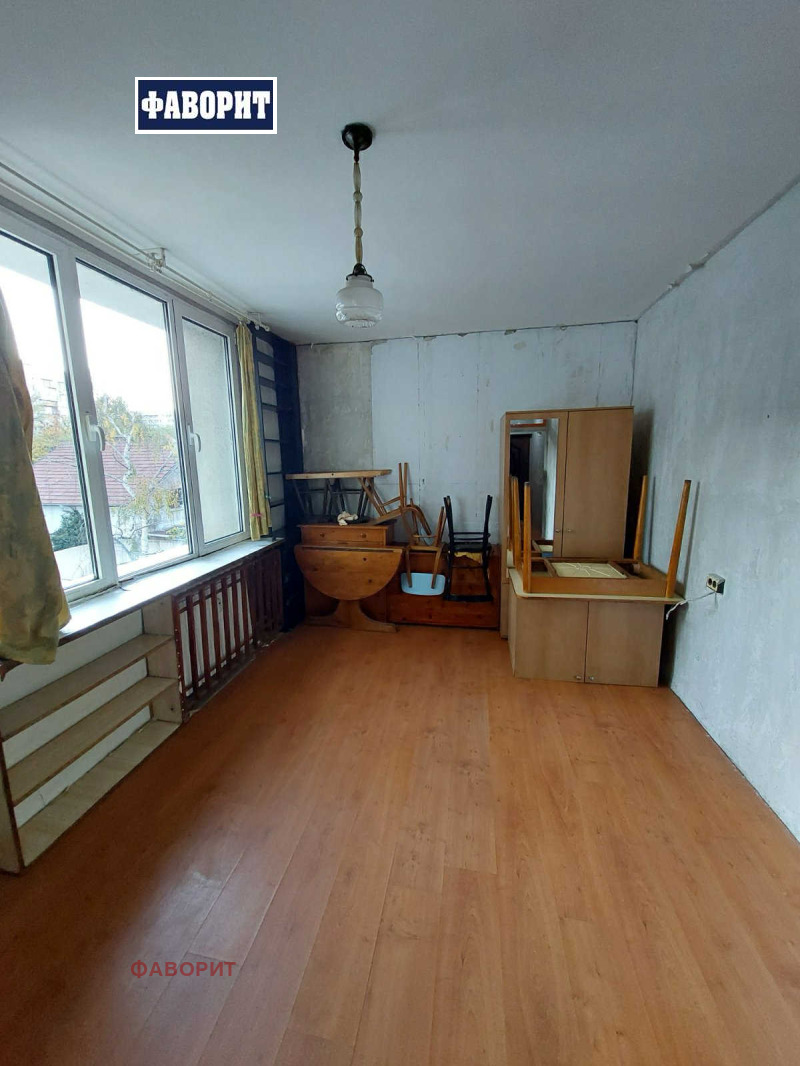 Продава 1-СТАЕН, гр. София, Белите брези