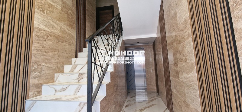 For Sale  2 bedroom Plovdiv , Vastanicheski , 106 sq.m | 34157504 - image [4]