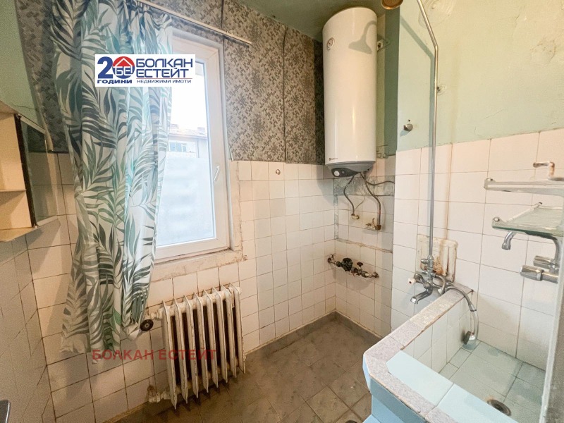 Продава 3-СТАЕН, гр. Велико Търново, Център, снимка 7 - Апартаменти - 52483514