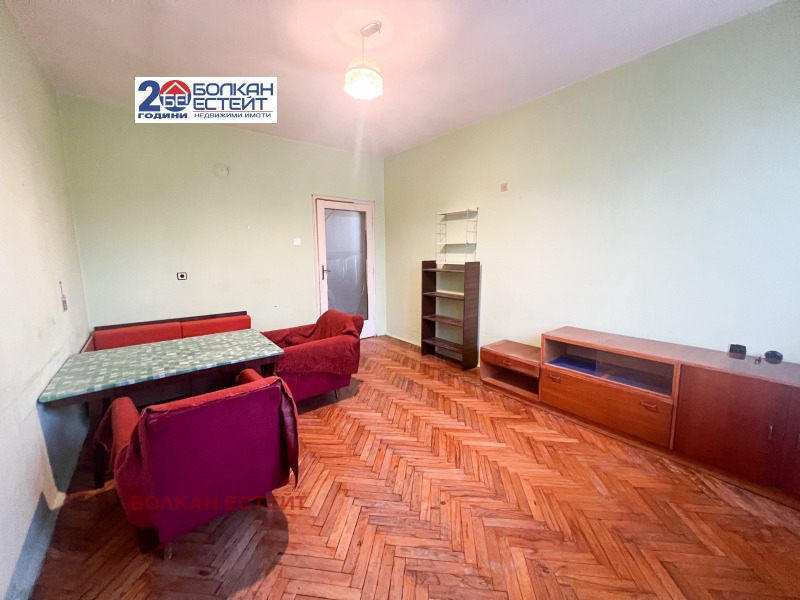 Продава 3-СТАЕН, гр. Велико Търново, Център, снимка 3 - Апартаменти - 52483514