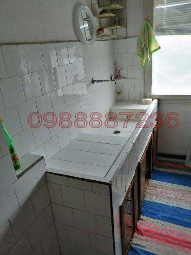 Продава ЕТАЖ ОТ КЪЩА, гр. Исперих, област Разград, снимка 8 - Етаж от къща - 52785003