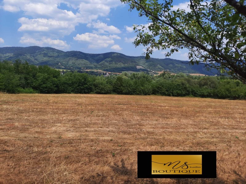 En venta  Trama región Sofia , Pravets , 3933 metros cuadrados | 18938976 - imagen [4]