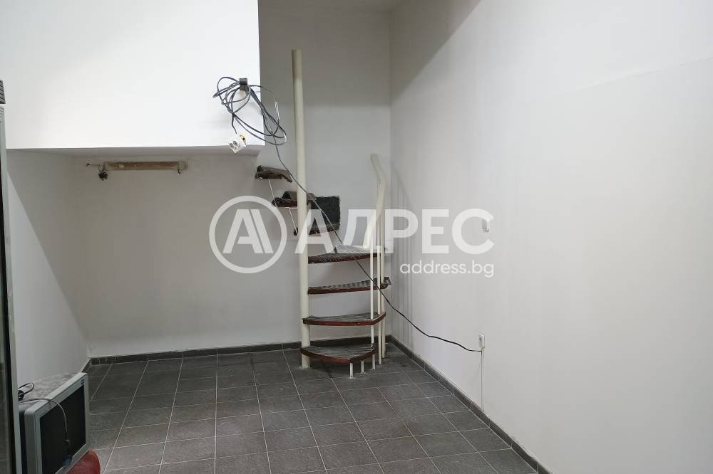 Продава ЕТАЖ ОТ КЪЩА, гр. София, Карпузица, снимка 13 - Етаж от къща - 54604670