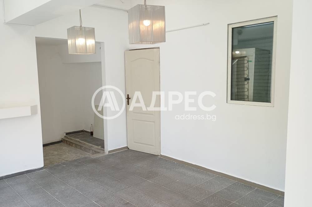 Продава ЕТАЖ ОТ КЪЩА, гр. София, Карпузица, снимка 5 - Етаж от къща - 54604670