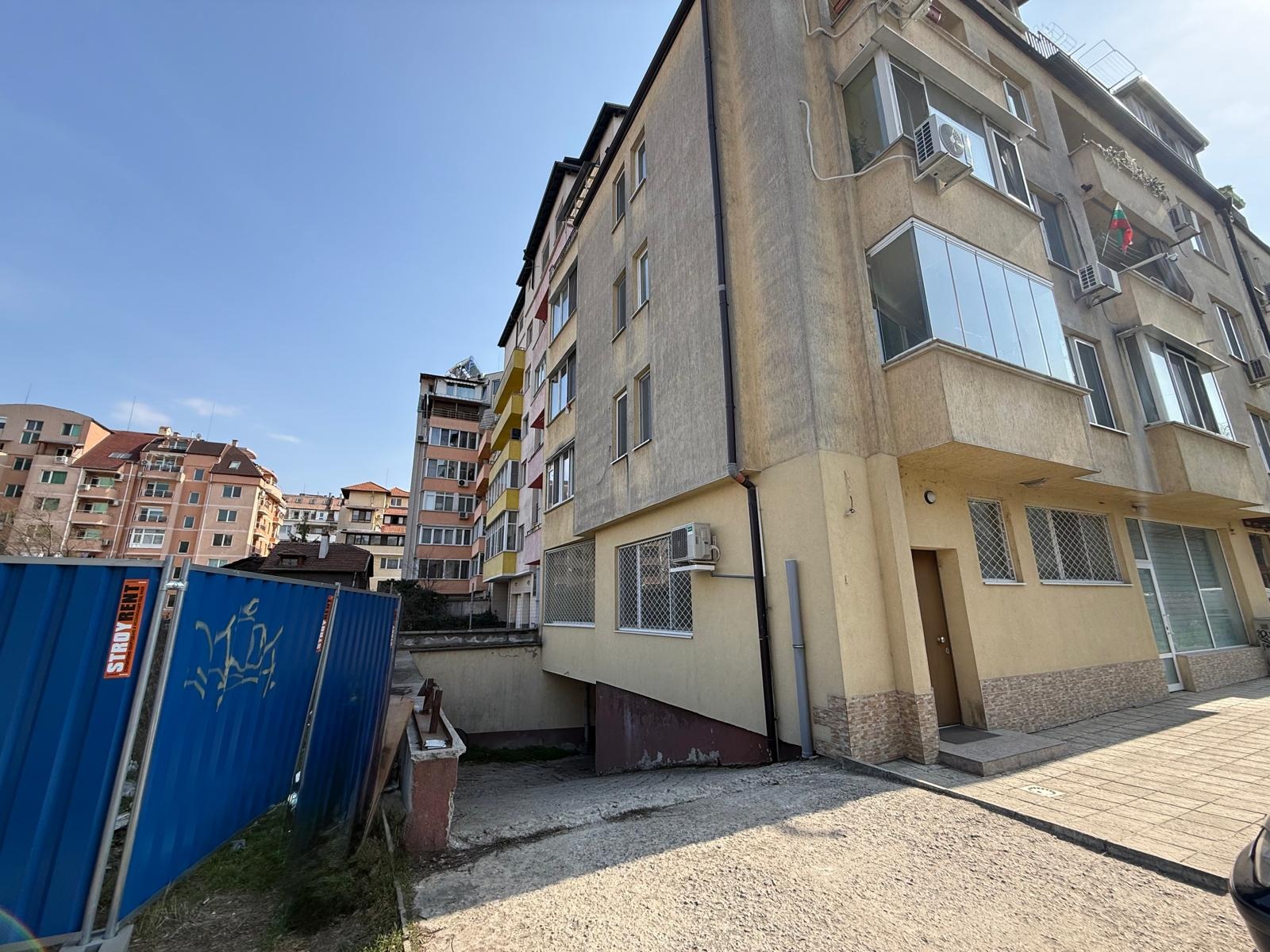 Продава ГАРАЖ, ПАРКОМЯСТО, гр. София, Люлин 10