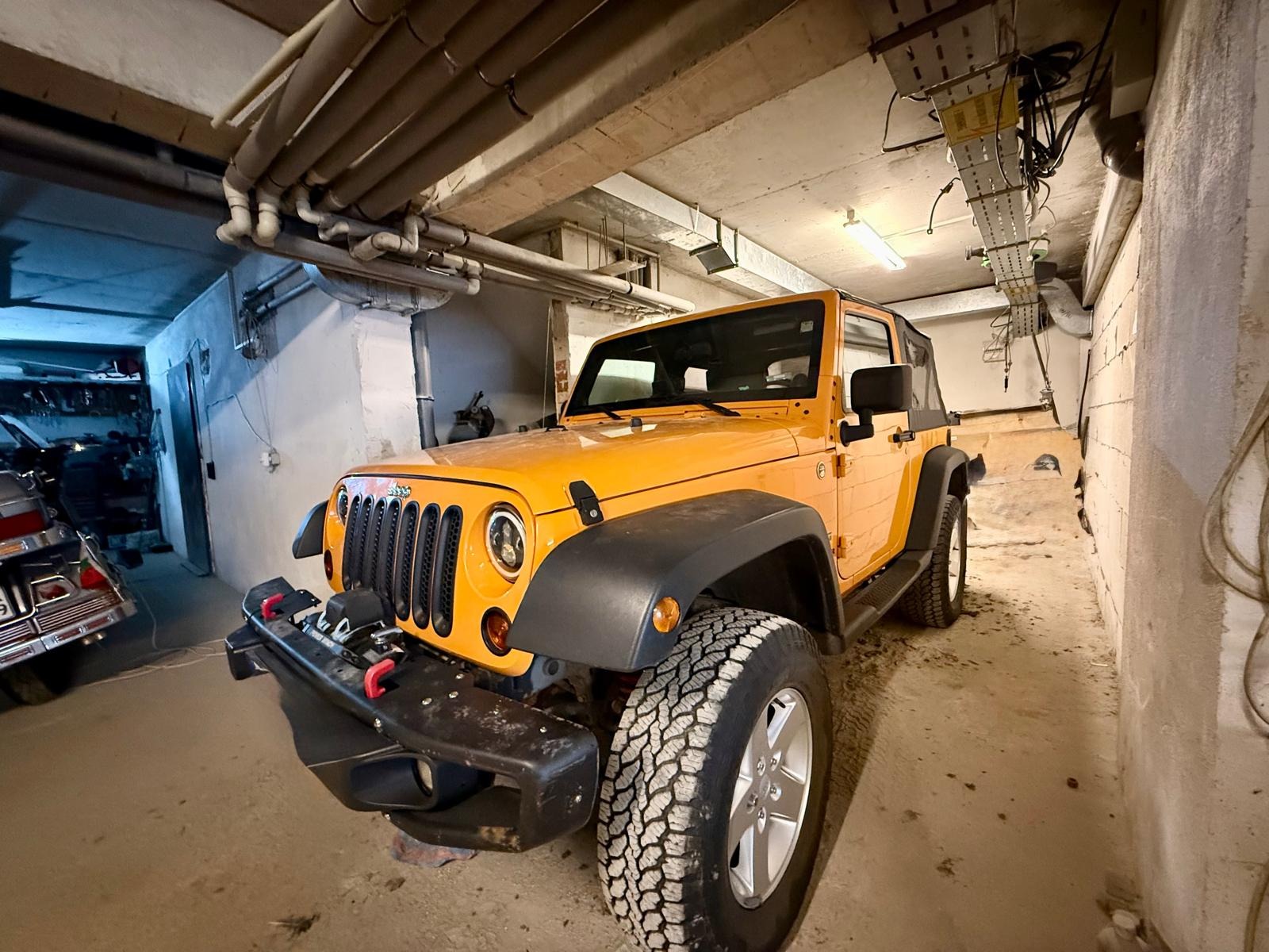 Продава ГАРАЖ, ПАРКОМЯСТО, гр. София, Люлин 10, снимка 3 - Гаражи и паркоместа - 53882546