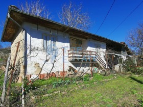 Продажба на имоти в с. Хаджидимитрово, област Велико Търново - изображение 2 