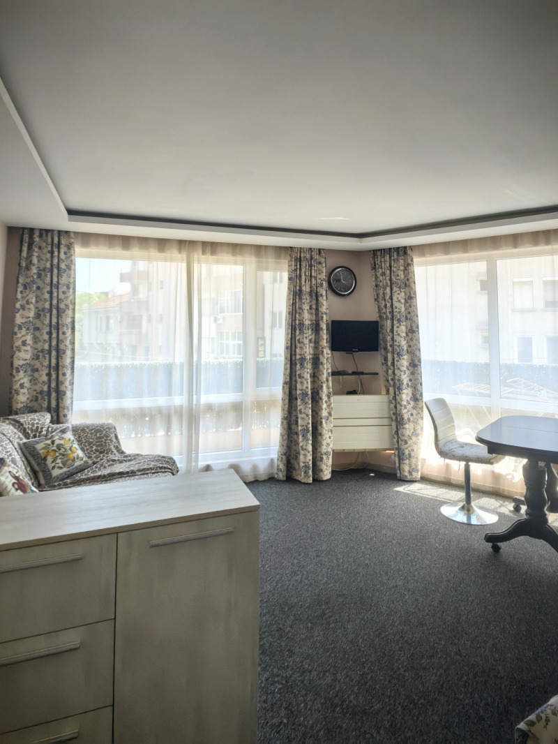 Продава  2-стаен област Бургас , гр. Поморие , 78 кв.м | 23637553