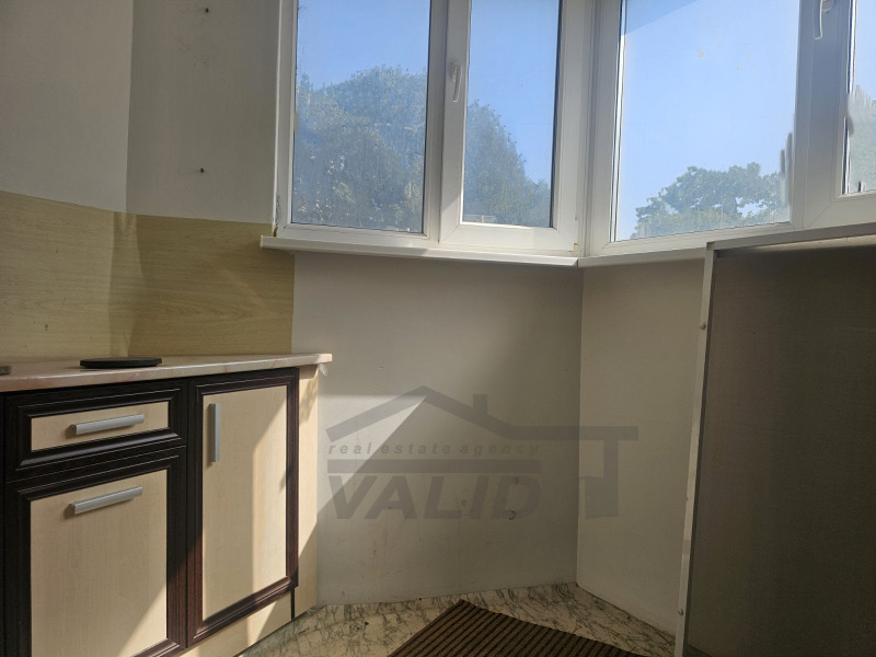Продава  3-стаен град Русе , Дружба 3 , 85 кв.м | 91291367 - изображение [2]