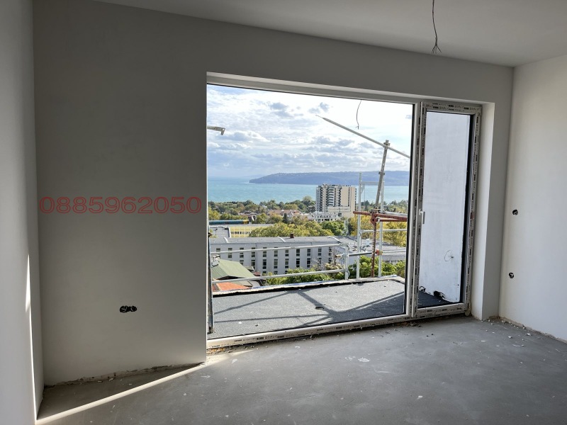 Продава 3-СТАЕН, гр. Варна, Бриз, снимка 2 - Апартаменти - 53442296