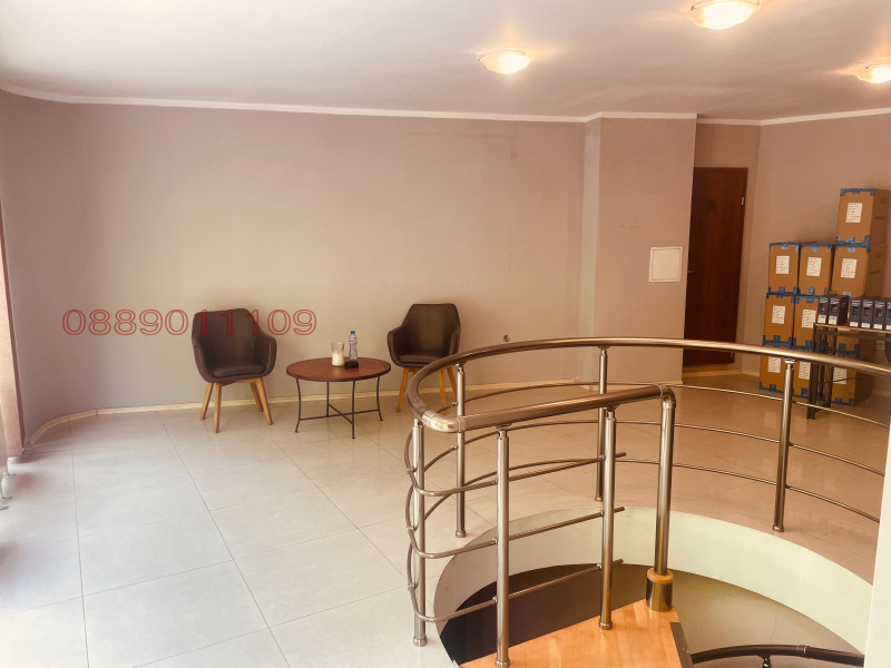 Myytävänä  Toimisto Sofia , Dianabad , 64 neliömetriä | 91720176 - kuva [6]