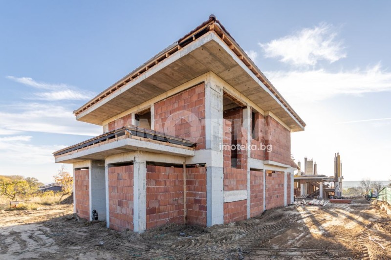 На продаж  Будинок область Варна , Приселци , 230 кв.м | 42759771