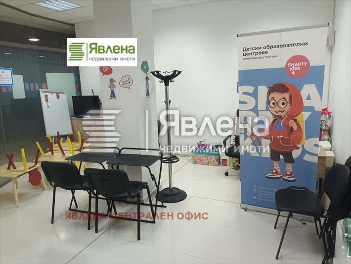 Προς πώληση  Κατάστημα Σοφηια , Μλαδοστ 3 , 29 τ.μ | 73912749