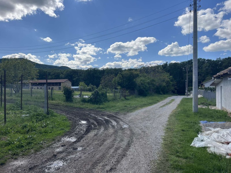 Продаја  Плот Тарговиште , Вилна зона , 400 м2 | 49020895 - слика [2]