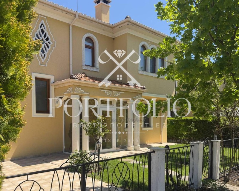 Продава КЪЩА в град Бургас, Сарафово - 148 кв.м / 375 000 € » 733 436.25 лв., ПОРТФОЛИО БЕСТ ПРОПЪРТИС