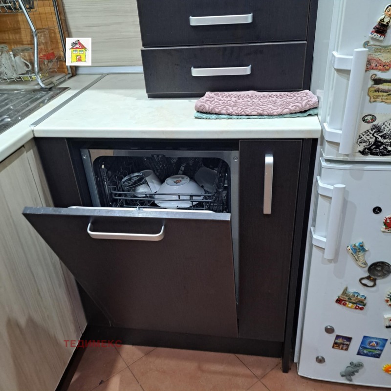 Продава 1-СТАЕН, гр. София, Света Троица, снимка 12 - Апартаменти - 52773162