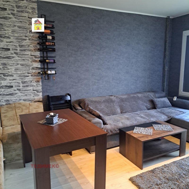 Продава 1-СТАЕН, гр. София, Света Троица