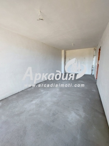 Продава  2-стаен град Пловдив , Кършияка , 76 кв.м | 11272175 - изображение [2]