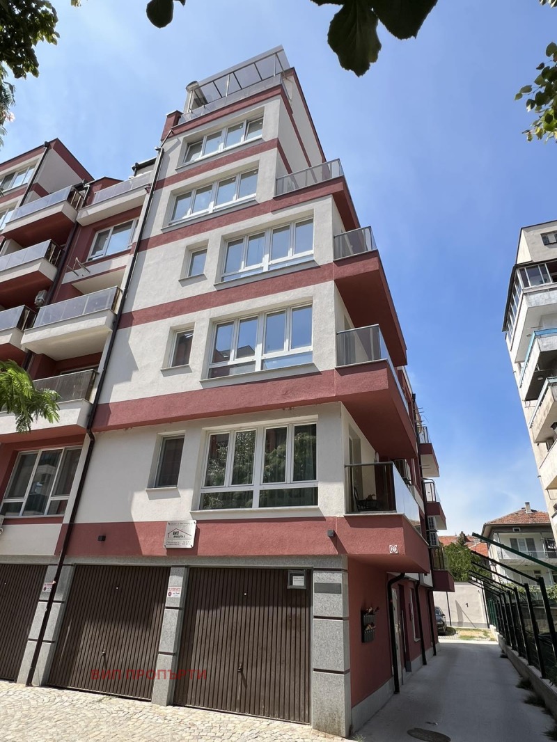 Na sprzedaż  1 sypialnia Plowdiw , Kamenica 1 , 79 mkw | 36992283