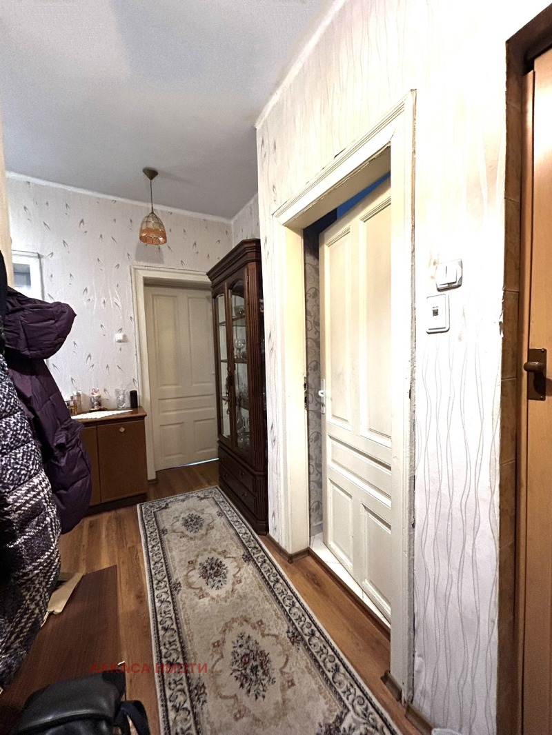 Продава  3-стаен град София , Център , 80 кв.м | 48192931 - изображение [16]