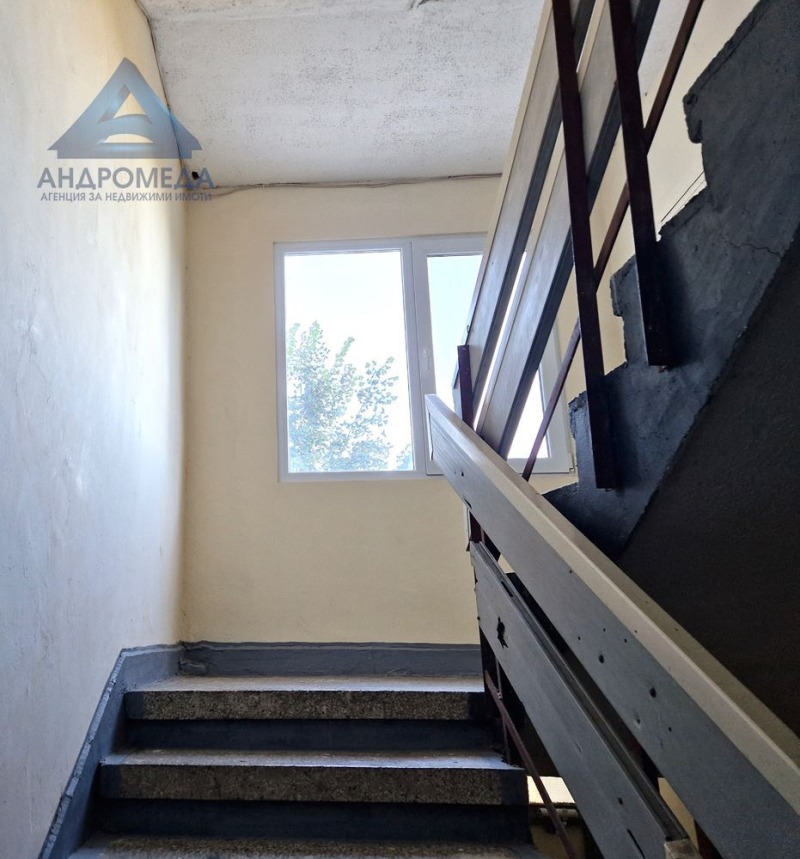 Eladó  2 hálószobás Pleven , Druzsba 4 , 86 négyzetméter | 44493844 - kép [15]