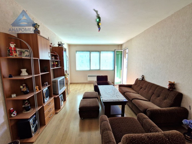 Eladó  2 hálószobás Pleven , Druzsba 4 , 86 négyzetméter | 44493844 - kép [7]