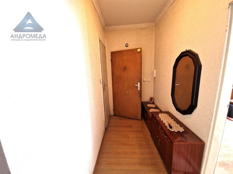 Eladó  2 hálószobás Pleven , Druzsba 4 , 86 négyzetméter | 44493844 - kép [14]