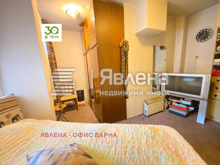 Продава 4-СТАЕН, гр. Варна, Център, снимка 8 - Aпартаменти - 48106467