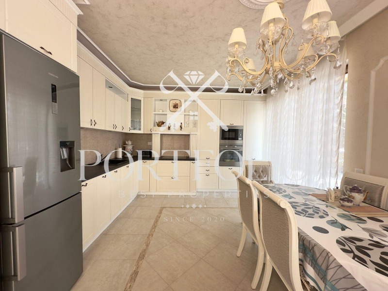 Til salg  Hus Burgas , Sarafovo , 148 kvm | 26265953 - billede [3]
