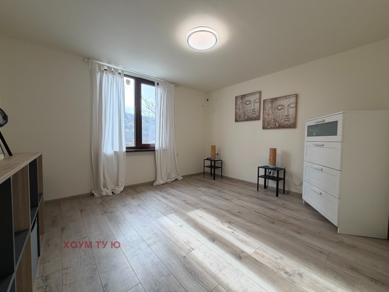 Продава КЪЩА, с. Братушково, област София област, снимка 5 - Къщи - 52373722