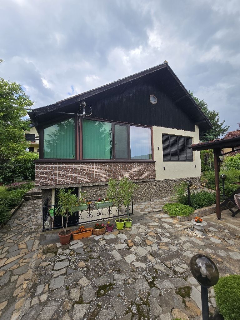 Продава КЪЩА, с. Николово, област Русе, снимка 2 - Къщи - 54625538