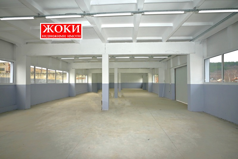 Продава ПРОМ. ПОМЕЩЕНИЕ, гр. Перник, Промишлена зона, снимка 4 - Производствени сгради - 49257698