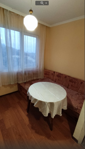 1 slaapkamer Vazrazjdane 3, Varna 4