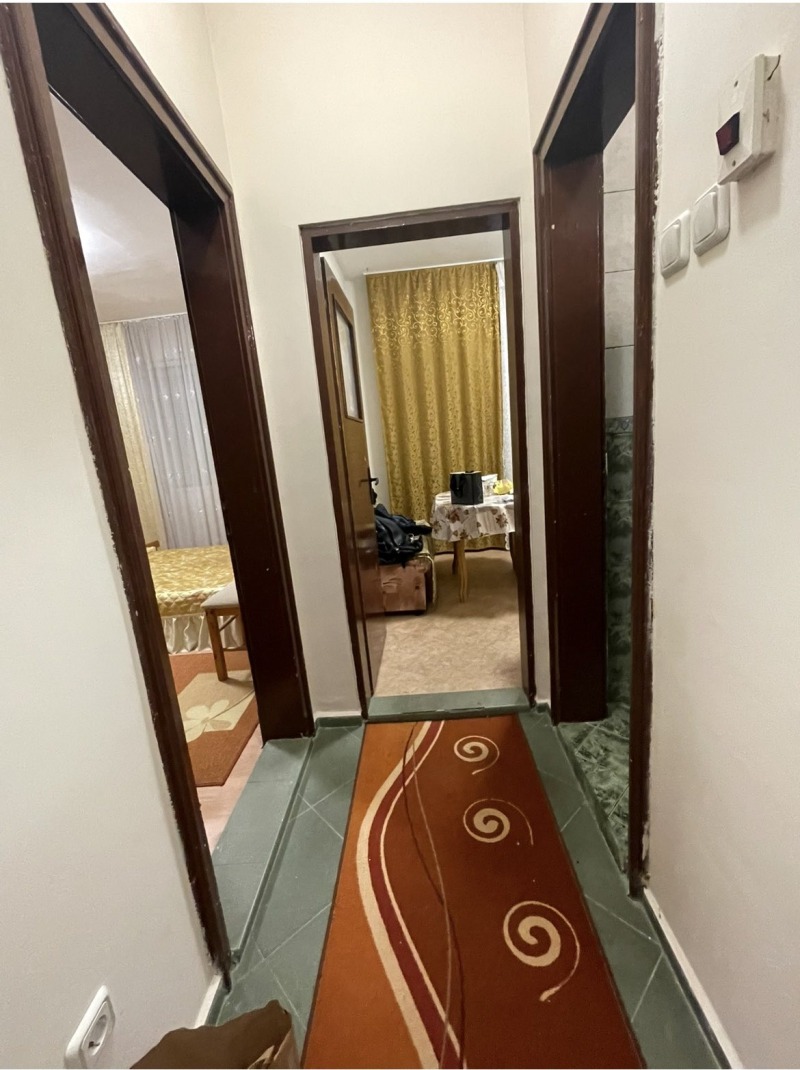 Продава 3-СТАЕН, гр. Плевен, Идеален център, снимка 3 - Апартаменти - 53119849