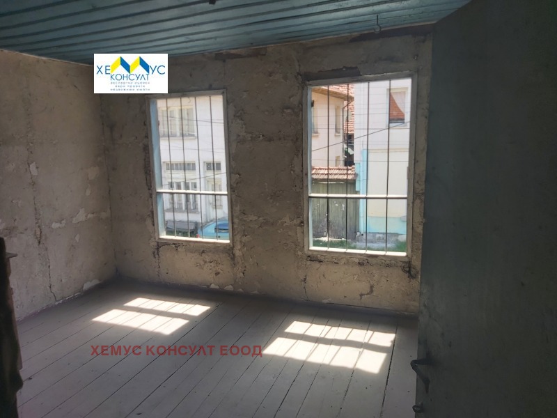 Προς πώληση  σπίτι περιοχή Lovech , Ορετσακ , 158 τ.μ | 63539626 - εικόνα [9]